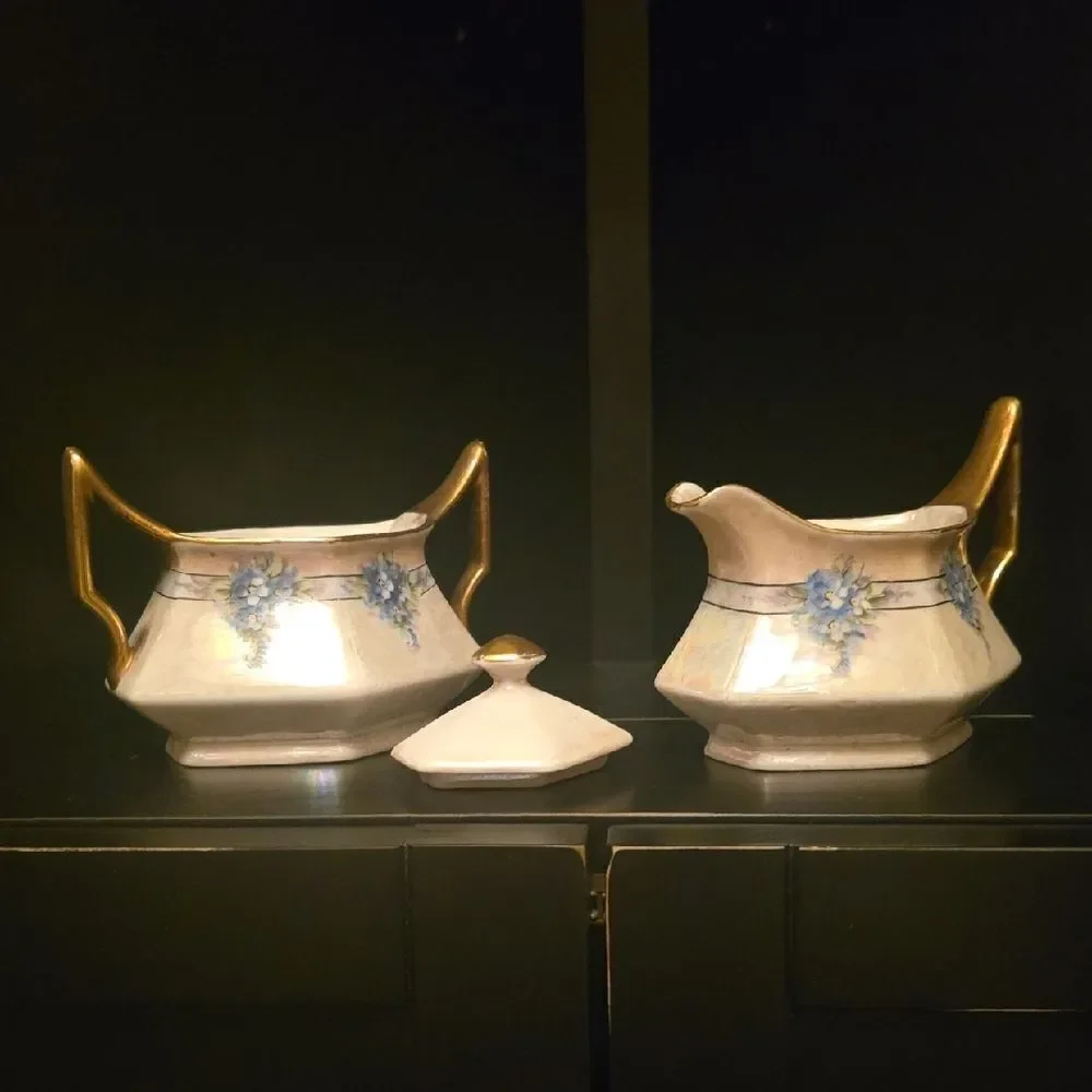 Elegant Floral Cream and Gold Cookware Set